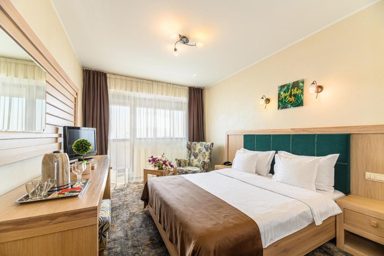 Faleza Hotel By Vega Galati  Ngoại thất bức ảnh
