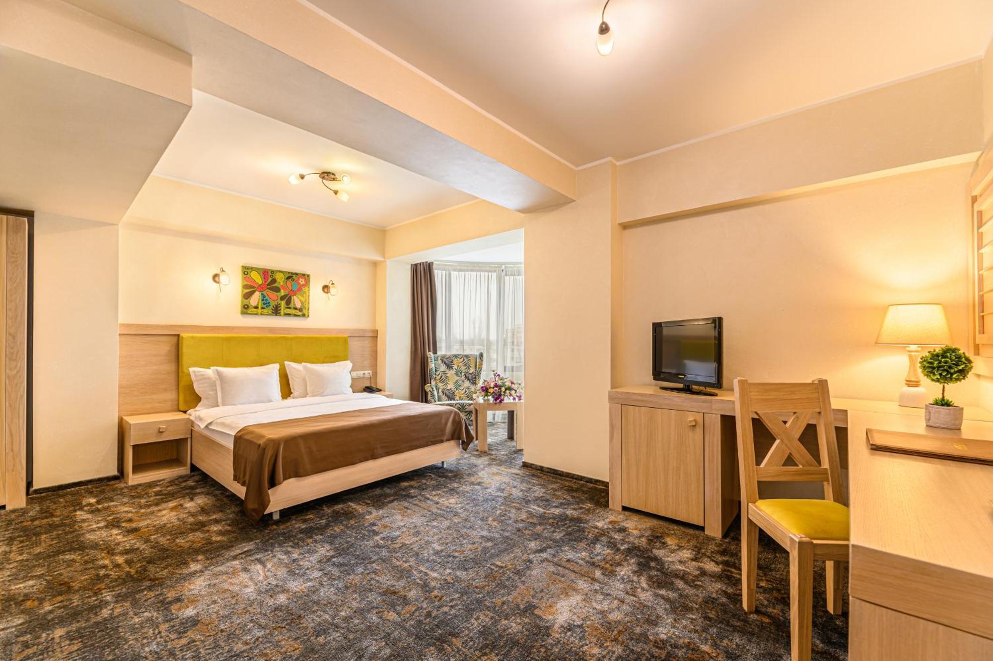 Faleza Hotel By Vega Galati  Ngoại thất bức ảnh